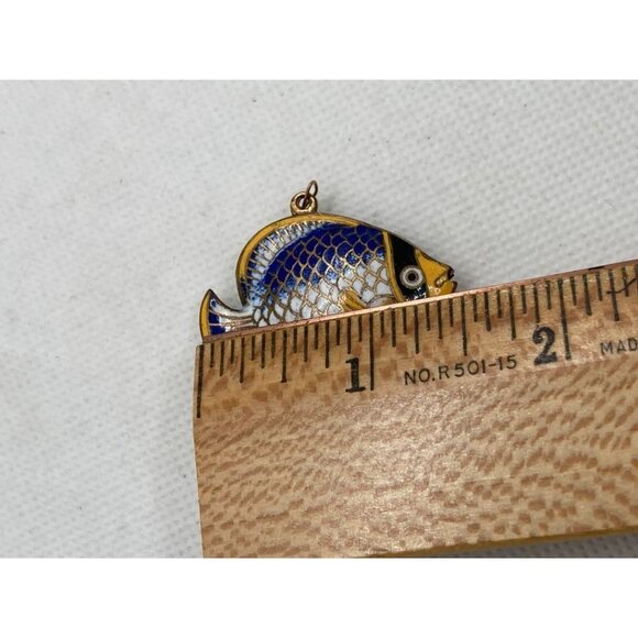 Vintage cloisonne tropical fish pendant or charm - Picture 3 of 3